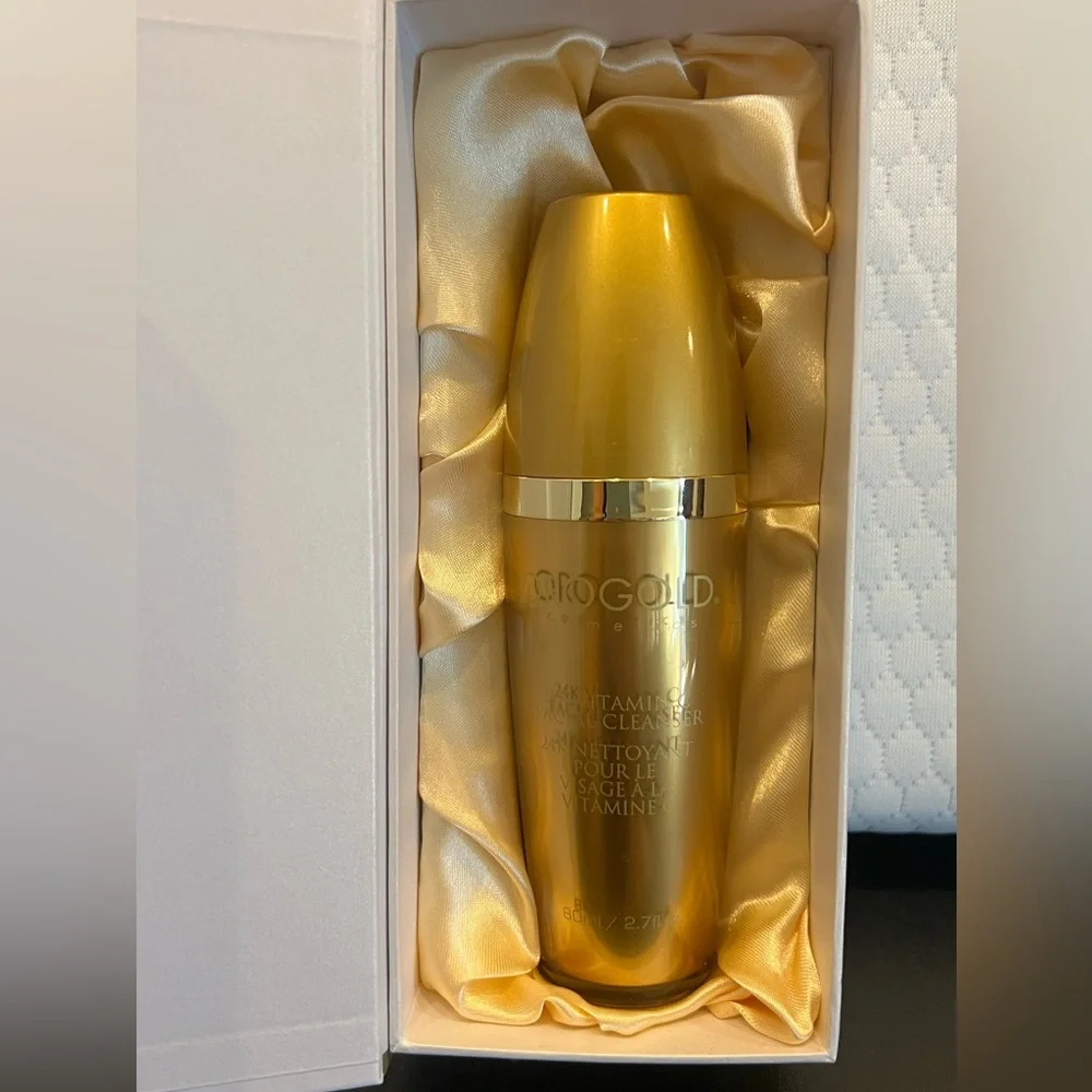 Orogold Cosmetics 24K Rejuvenation Mask Set & Facial Cleanser - Picture 4 of 5